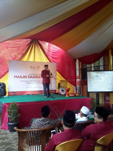 Masjid Diresmikan, Santri Daqu Cinagara Tidak Shalat di Lorong lagi